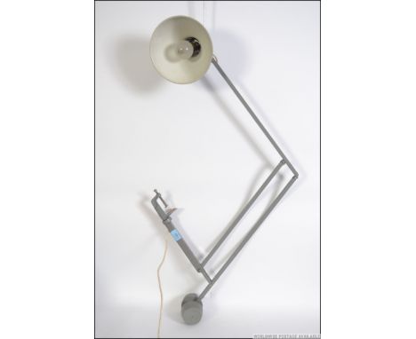 A vintage retro 20th century 1001 anglepoise counter balance desk / work lamp in the manner of Hadrill & Horstmann. With pend