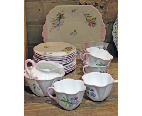 A Shelley pink Wild Flowers 21 piece part tea set no 13668 comprising 1 large plate, sugar and cream, 6 cups, 6 saucers and 6