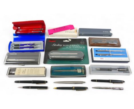A quantity of assorted vintage pens, boxed, including Parker 25, Parker rollerball, Parker 45 Flighter, Pentel, Cross, one fo