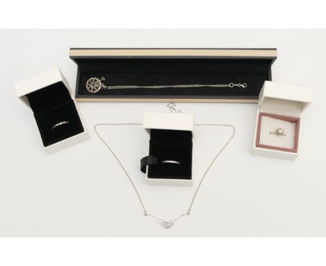 Pandora, three silver rings, cased, a Links of London silver pendant, case and a silver and enamel necklace