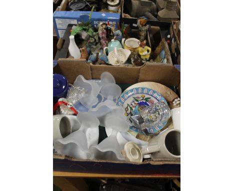 TWO TRAYS OF ASSORTED CHINA TO INCLUDE CERAMIC FIGURES ETC.