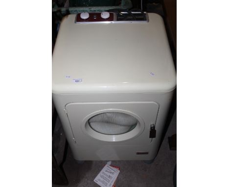 A VINTAGE PARNELL ENAMEL DRYER
