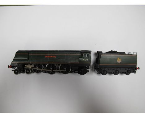 A 'OO' Scale Brass Kit Built Model of LMS Southern 4-6-2 West Country Pacific Locomotive, hand built by Peter Kemilway. Nicel