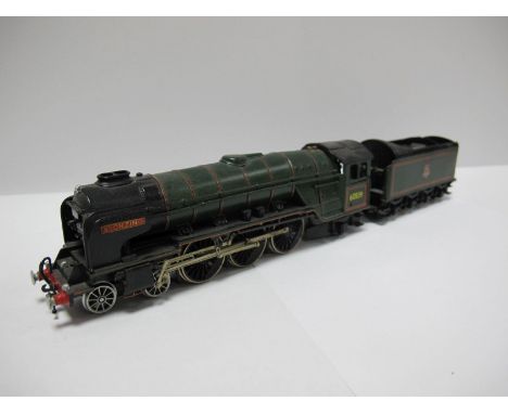 A 'OO' Scale White Metal Kit of a Peppercorn 4-6-2 A2 'Bronzino' R/No. 60539, in BR green. Built up to a good standard.