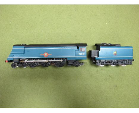 A 'OO' Scale 4-6-2 Merchant Navy Class Locomotive and Tender, named 'Channel Packet' R/No. 35001. Finished in British Rail bl