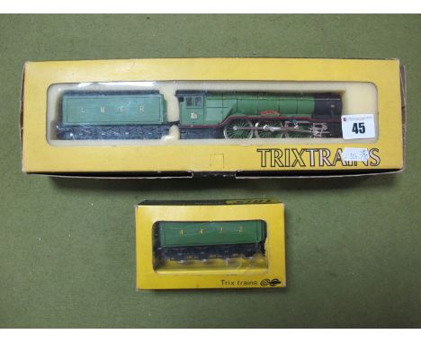 A 'OO' Scale Model of a 4-6-2 A3 'Flying Scotsman' by Trix, the double tender version finished in LNER green, boxed, with sec