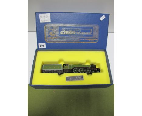 A HO Scale Brass Model of LNER 4-6-2 Class A3 Locomotive Number 4472 "Flying Scotsman", high quality painted in LNER apple gr