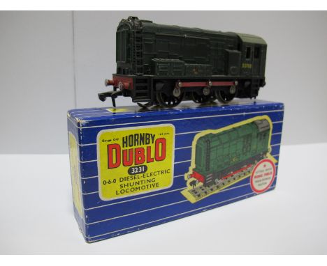 A Hornby Dublo No. 3231 Three Rail 0-6-0 Diesel Electric Shunting Locomotive R/No. D3763, overall very good, except slight we