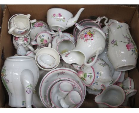 QUANTITY OF COPELAND SPODE LUNEVILLE DINNERWARE AND OTHER CERAMICS 