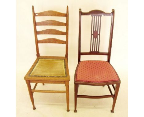 An Edwardian mahogany inlaid bedroom chair and an oak ladder back chair