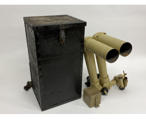A World War I period trench periscope, the details 'bmk 166679' to the base, measuring 48cm H, with metal bound case