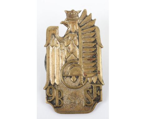 WW2 Polish 9th Flanders Rifle Regiment Breast Badge, brass example with Polish eagle and helmet of the Polish armoured divisi