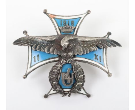 Polish 4th Lancers Officers Breast Badge, silver (unmarked) and enamel breast badge with screw post fitting to the reverse, n