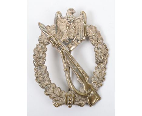 WW2 German Army / Waffen-SS Infantry Assault Combat Badge in Silver, fine tombak hollow backed combat award with much of the 