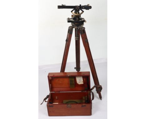 WW1 Artillery Director No5 Mk1 Gun Sight, superb example of the blackened brass theodolite gun sight still housed in its orig