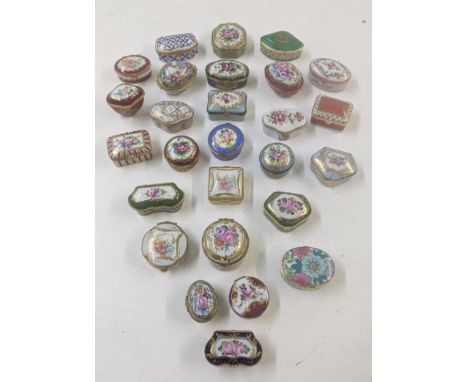 A collection of early 20th century and later Limoges trinket boxesLocation:If there is no condition report shown, please requ