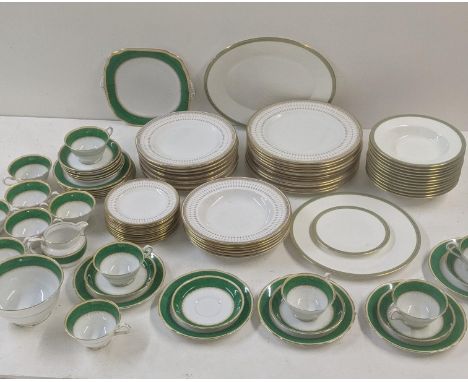 A mixed lot of ceramics to include Spode Queens Gate pattern dinner plates, side plates and others, together with Allandale p