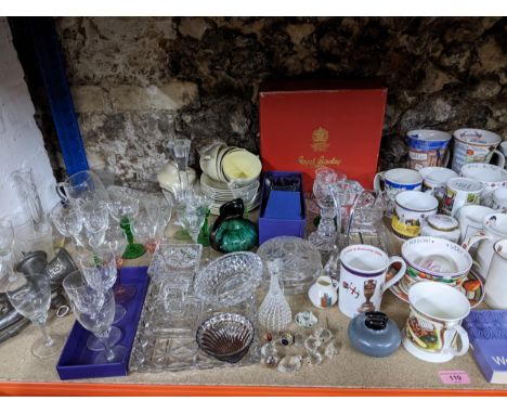 A mixed lot of ceramics, glassware and collectables to include various crystal miniatures, a Wedgwood jewellery pot, various 