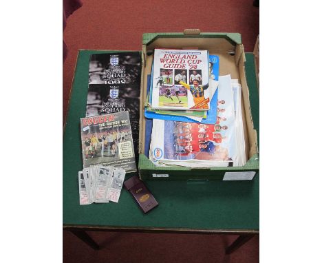 Esso Team Posters, including England 1966 World Cup Winners, 1970 squad, Manchester United and City, Leeds, Liverpool, Derby,