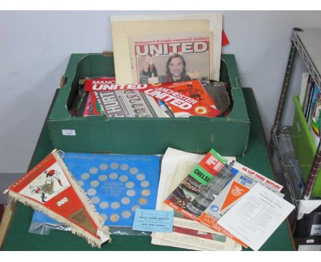 1970 F.A Cup Final and Replay Programmes plus Newspapers, Esso 1970 World Cup coin set, nine Typhoo large format cards. Sunda