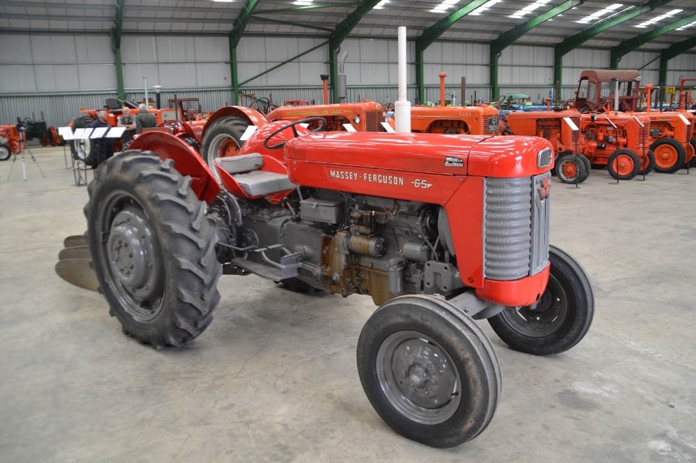 1959 Massey Ferguson 65 Mki 4cylinder Diesel Tractor Reg No 463 Mrb Serial No Sny 519712 This T