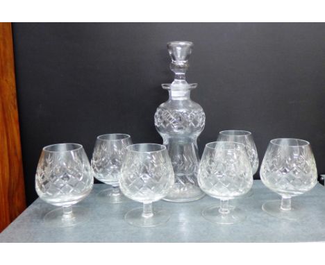 A crystal cut glass thistle shaped decanter and set of six glasses (7) 