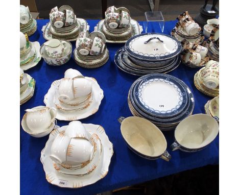 Grimwades Alton pattern tablewares, a Coalport Indian Tree pattern teaset comprising twelve cups, saucers, plates, two cake p