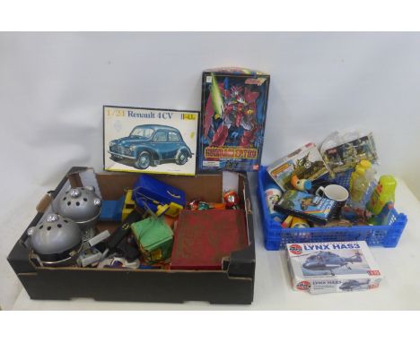 A box of assorted toys to include a boxed Heller 1/24th scale Renault 4 CV, Space Robot bedside lamp etc. also a tray of prom