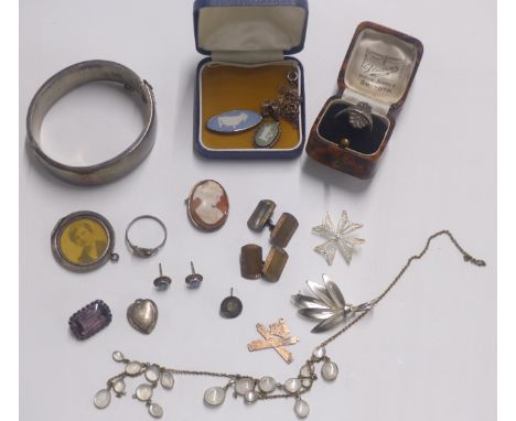 A collection of silver jewellery including a bangle, marcasite ring in vintage box, brooch, guilloché enamel, cufflinks, Wedg