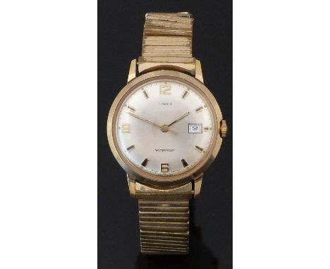 Timex gold plated gentleman's wristwatch with date aperture, luminous hands, two-tone baton markers, silver face and mechanic