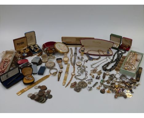 A collection of costume jewellery including diamanté necklaces, brooches, earrings, Ronson lighter, Art Deco necklace etc&nbs