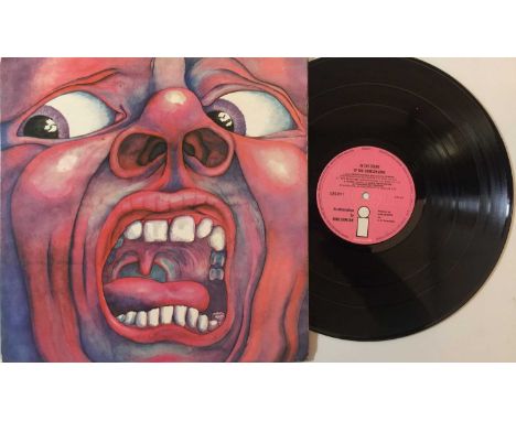 KING CRIMSON - IN THE COURT OF THE CRIMSON KING LP (ORIGINAL UK PRESSING - ISLAND ILPS 9111). A neat example of the iconic 19
