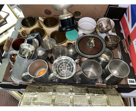 CARTON OF VARIOUS PEWTER AND METAL WARE GOBLETS, TANKARDS, ROSE BOWL, BRASS WASTE PAPER BIN, AND CERAMIC MUGS