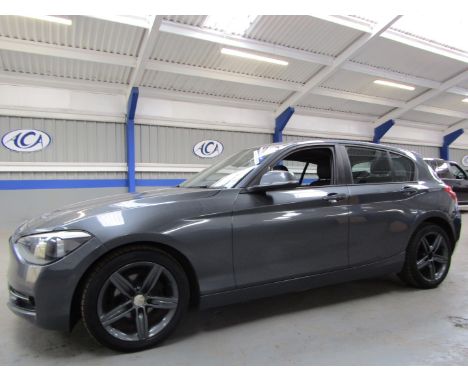 Make &amp; Model: BMW 116D SportDate of Reg: LV12 YRXColour: Greycc: 1995MoT: 19-07-2022Fuel Type: DIESELMileage: 112kTransmi
