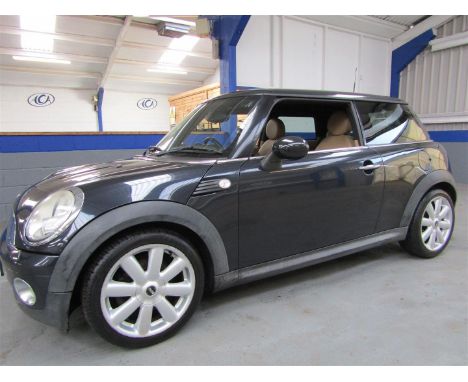 Make &amp; Model: Mini CooperDate of Reg: EO57DHCColour: Blackcc: 1598MoT: 01-04-2023Fuel Type: PETROLMileage: 85KTransmissio