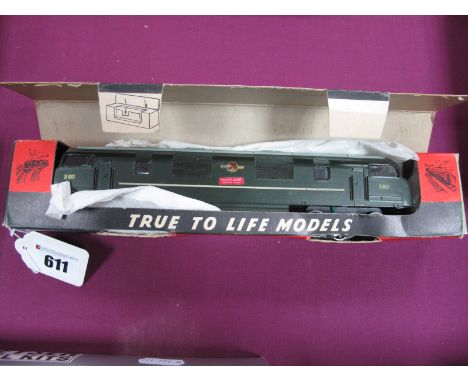 Trix TTR Two Rail Ref F106 'Warship' Class 42 Bo-Bo Diesel Locomotive, BR green 'Vanguard' R/No D801 boxed, condition excelle