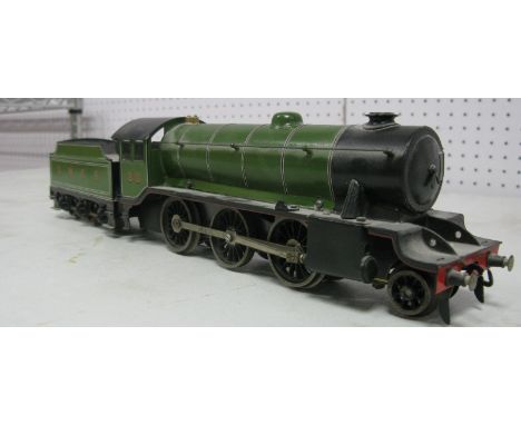 An 'O' Gauge 2-6-0 Gresley Class K3 Model Locomotive and Tender, by Bassett-Lowke, finished in LNER green, R/No. 33, three ra