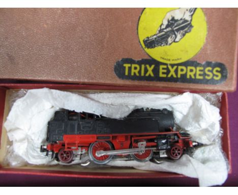 Trix Express "HO" Gauge (Mid XX Century) Diecast 2-4-2 Steam Tank Locomotive, R/no 20056 - boxed, condition good, box fair.