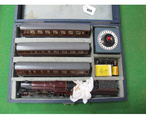 Trix T.T.R Pre-War Three Rail Hinged Lid Presentatin Set of the LMS Princess Class 4-6-2 Maroon "Princess" R/No 6201 Plus Six