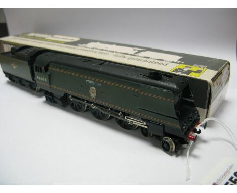 Wrenn "OO"Gauge/4mm Ref W2267A 2 Rail West Country Class, 4-6-2 renamed  "Manston" BR green R/no 34070, condition very good -