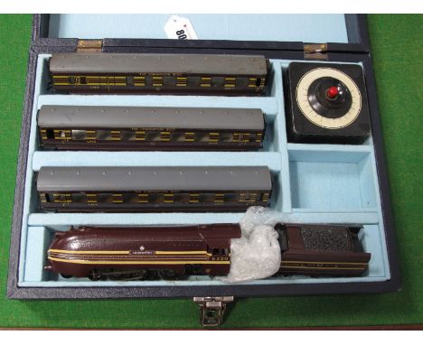 Pre-War Trix T.T.R Three Rail Coronation Scot US Tour Presentation Set Ref 2/347, set includes 4-6-2 Coronation class R/No 62