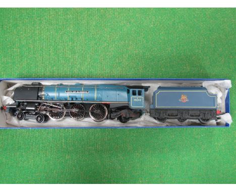 Wrenn "OO" Gauge/4mm Ref W2229 "Duchess Class" 4-6-2 Steam Locomotives/6 Wheel Tender "City of Glasgow", BR blue R/No. 46242,
