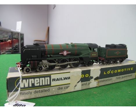 Wrenn "OO" Gauge/4mm Ref. W2238 Merchant Navy Class "Clan Line" 4-6-2/ 6 Wheel Tender, B.R green R/No. 35028, boxed, conditio