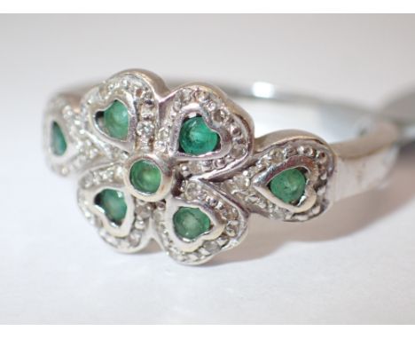 9ct white gold Brooks and Bentley emerald and diamond four leaf clover ring size M with certificate