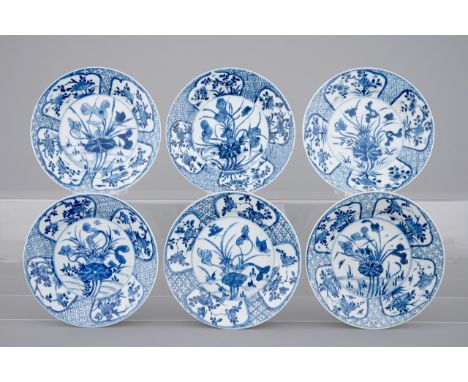 A set of six blue and white Chinese porcelain plates, Kangxi, ca. 1700 Dia.: 21 cm Condition reports and high resolution pict