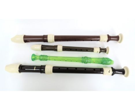 Four Yamaha Baroque recorders descant x 2 and treble x 2 all plastic 