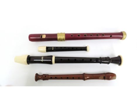 An Alexander Heinrich Baroque sopranino recorder in wood, Aulos Baroque Garklein recorder in plastic, Aulos Baroque descant r