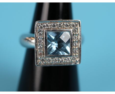 Heavy silver stone set ring