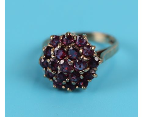 Large gold ruby cluster ring