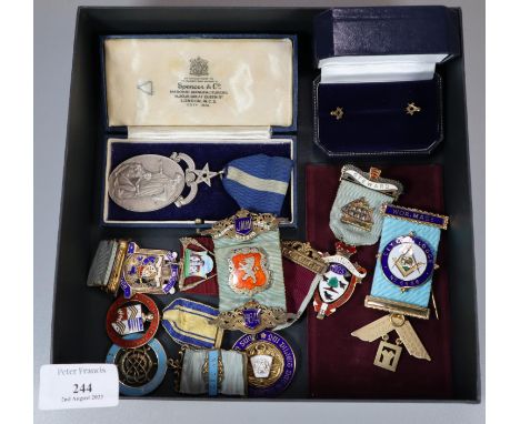 Collection of Masonic regalia to include: two 9ct gold stick pins, hallmarked silver medals/jewels, Masonic Hospital silver j